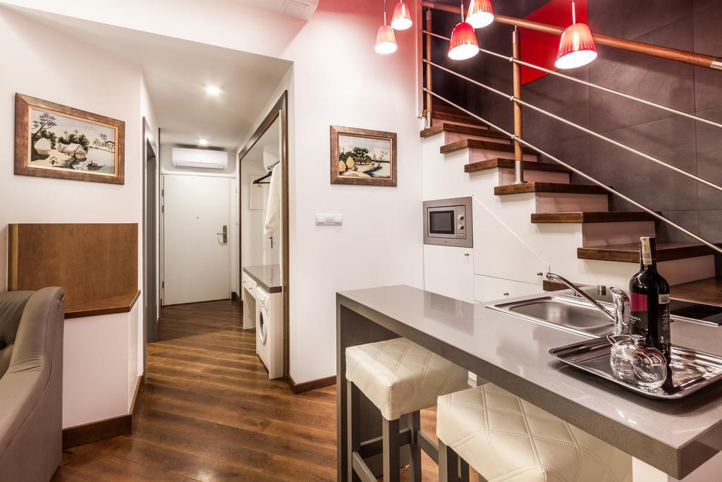 Parkside Apartments Old Town Krakow Luaran gambar