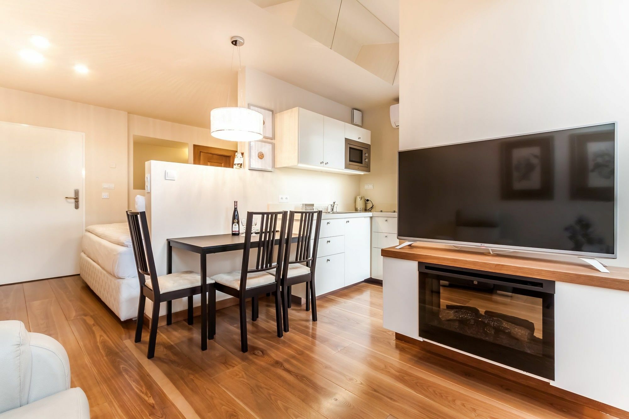 Parkside Apartments Old Town Krakow Luaran gambar