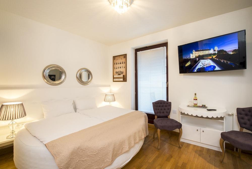 Parkside Apartments Old Town Krakow Luaran gambar